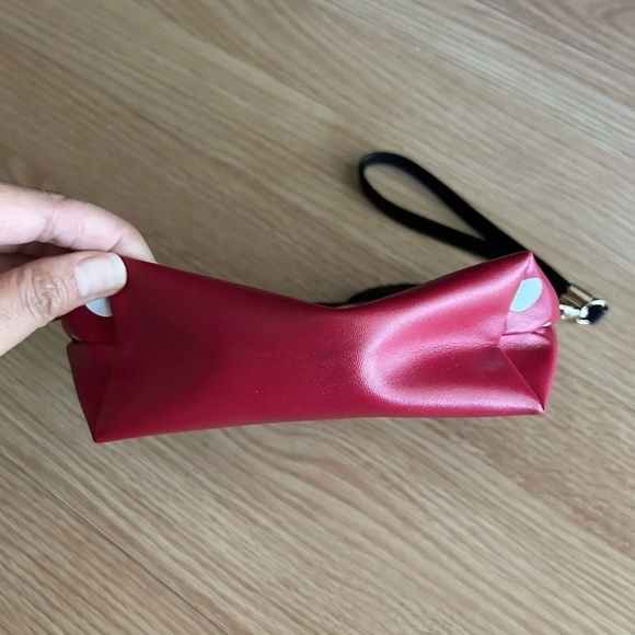 Minnie Mouse Leather Small Cosmetic Travel Zip Bag - Picture 2 of 5